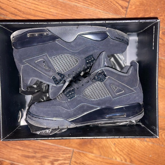 Jordan 4 Retro Black Cats - Picture 2 of 9